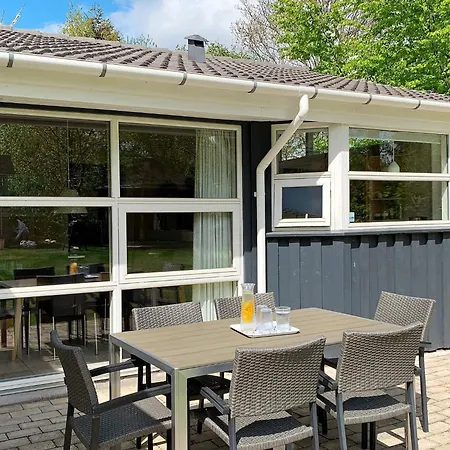 Prázdninový dům 7 Person In