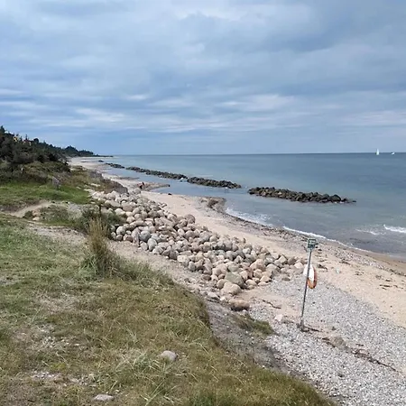 Prázdninový dům 7 Person In *